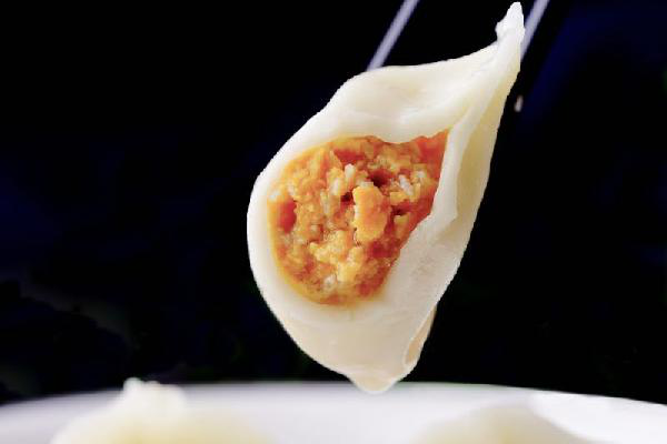 把餃子館開在愛馬仕旁邊，一年竟然開出七家直營(yíng)店