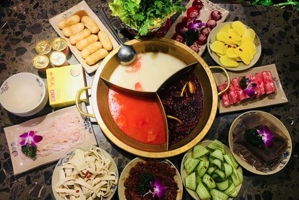 餐飲品牌策劃：小龍坎火鍋策劃方案分析